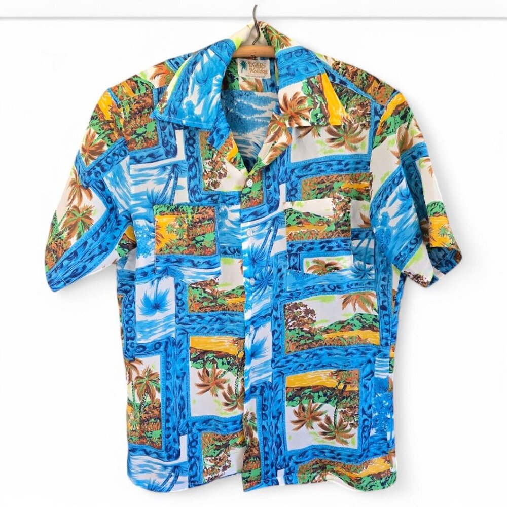 Waikiki Holiday Vintage Hawaiian Shirt Multicolor Tropical Print Short Sleeve